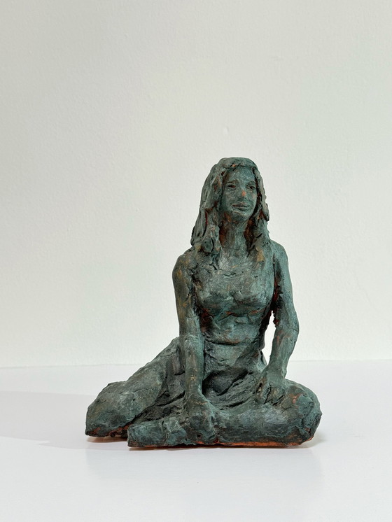 Image 1 of Terracotta sculptuur - een vrouw - Yolande Ide (1931)