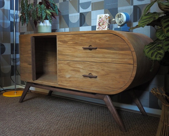 Image 1 of Midcentury Dressoir