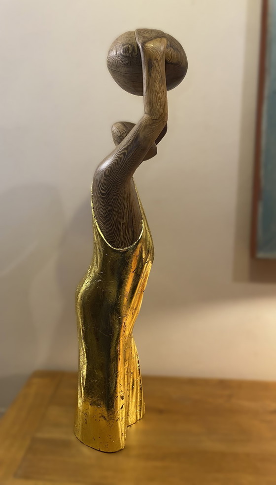 Image 1 of Wim van Mossevelde - Golden dance sculptuur