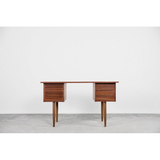 Image 1 of Scandinavisch teak bureau met laden, 1960