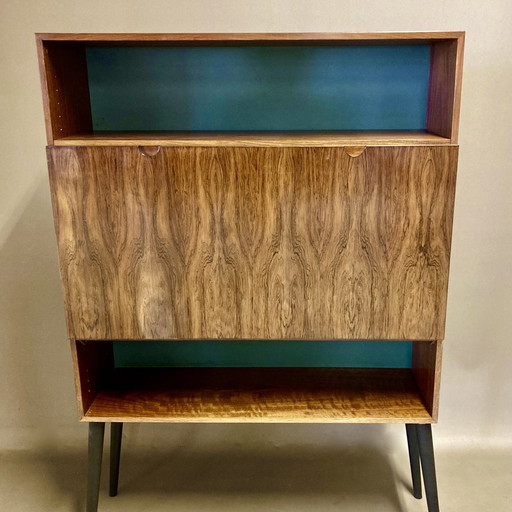 1 Palissander bureau, Scandinavisch ontwerp 1950.