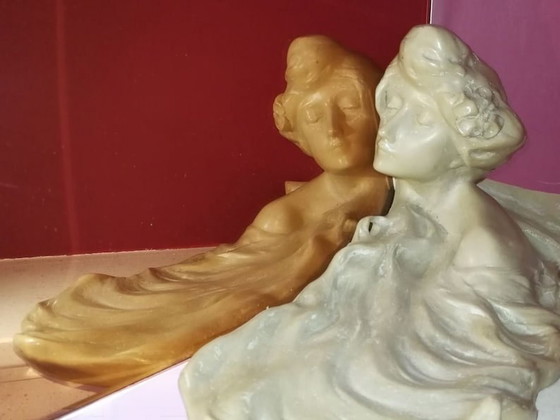 Image 1 of Art Nouveau Sculptuur Met Roze Spiegel Door Lambert Escaler