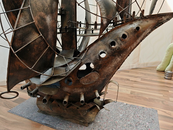 Image 1 of Sculptuur 4 masten zeilschip metaal, uniek stuk, enig in zijn soort