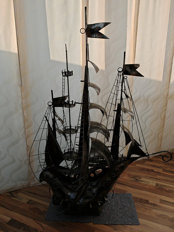Image 1 of Sculptuur 4 masten zeilschip metaal, uniek stuk, enig in zijn soort