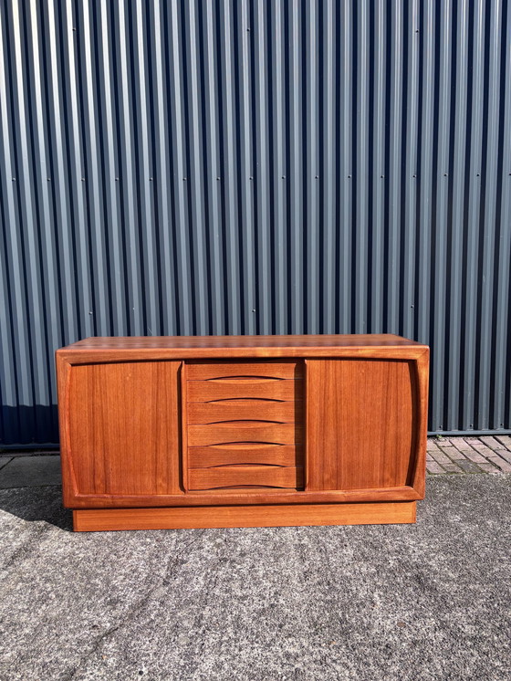 Image 1 of Vintage Teak Deens Dressoir 