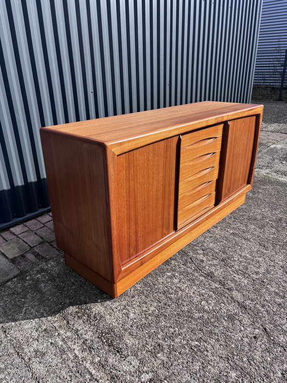 Image 1 of Vintage Teak Deens Dressoir 