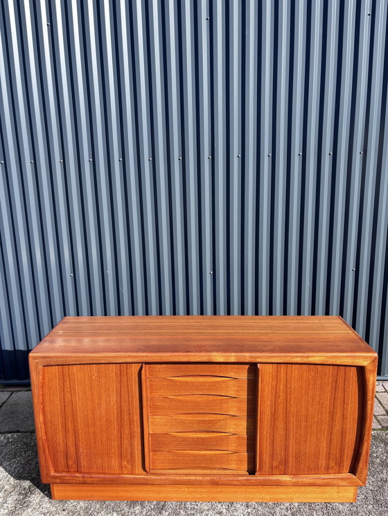 Image 1 of Vintage Teak Deens Dressoir 