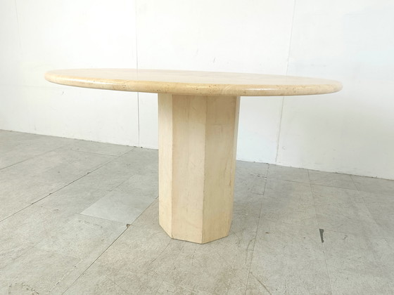 Image 1 of Italiaanse travertin eettafel rond