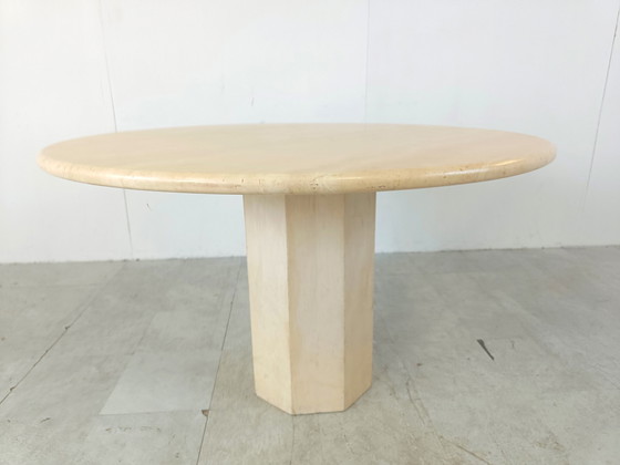 Image 1 of Italiaanse travertin eettafel rond