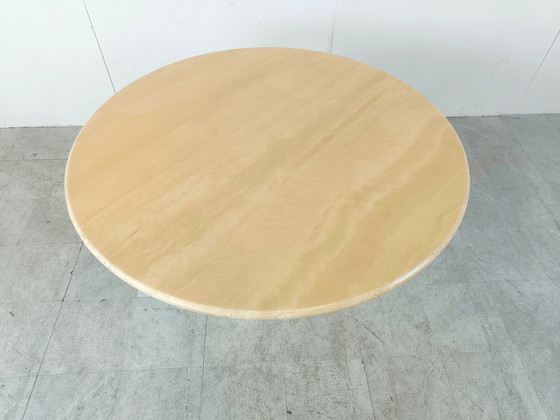 Image 1 of Italiaanse travertin eettafel rond