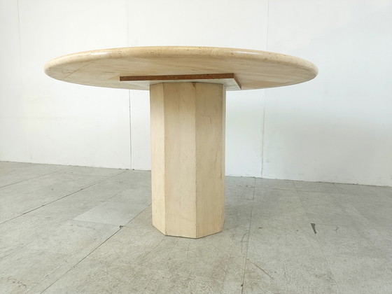 Image 1 of Italiaanse travertin eettafel rond