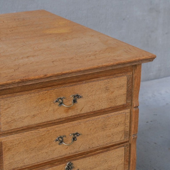 Image 1 of Deens eikenhouten bureau Mid Century, 1960