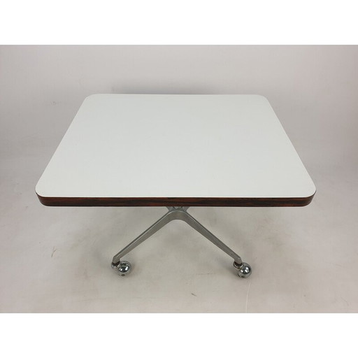 Vintage houten bijzettafel van Artifort, 1970