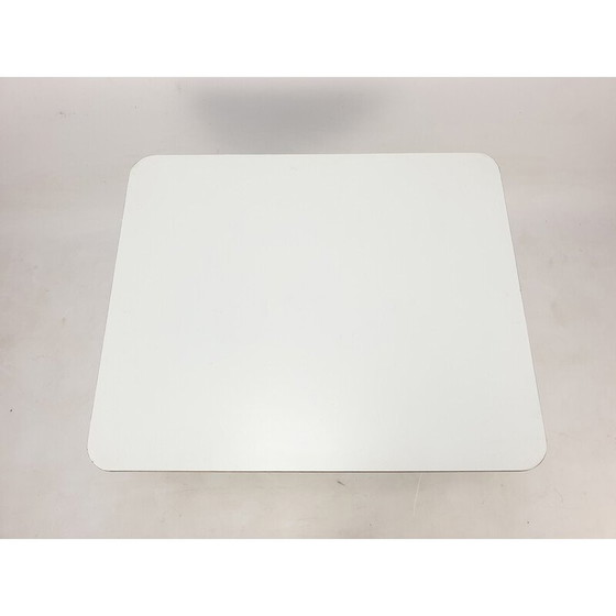 Image 1 of Vintage houten bijzettafel van Artifort, 1970