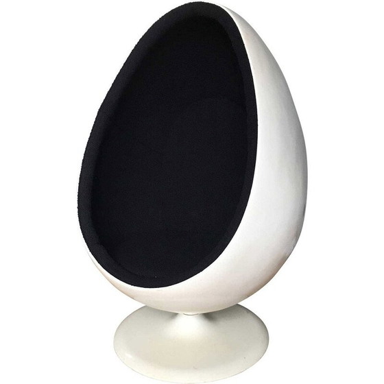 Image 1 of Vintage Ovalia Thor-Larsen fauteuil 1970