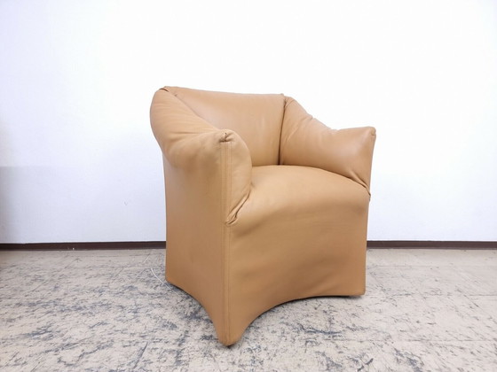 Image 1 of Cassina Tentazione fauteuil cognac #2 design fauteuil echt leer fauteuil Mario Bellini