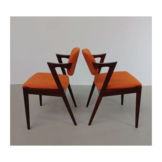 Image 1 of 8 Volledig gerestaureerde gekostumeerde palissander eetkamerstoelen van Kai Kristiansen voor Schous Møbelfabrik, jaren 1960