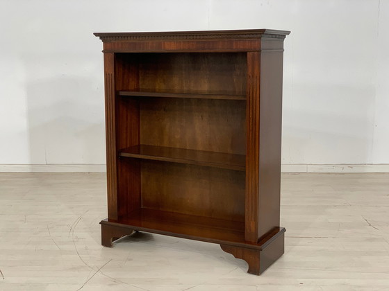 Image 1 of Schattige vintage mahonie boekenplank kast