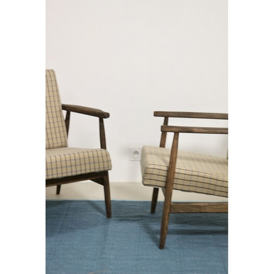 Image 1 of Paar vintage fauteuils in hout en geruite stof van Henryk Lis, jaren 1970