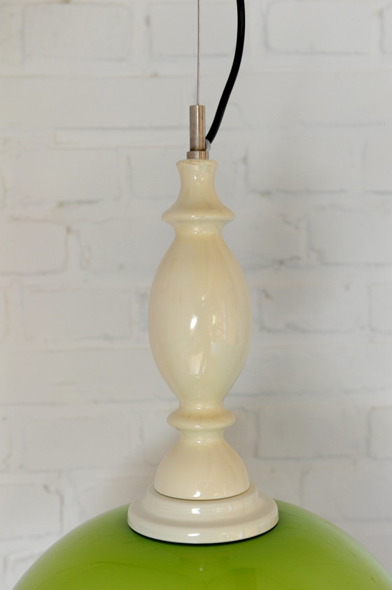 Image 1 of Vintage hanglamp groen opaline glas met wit houten armatuur