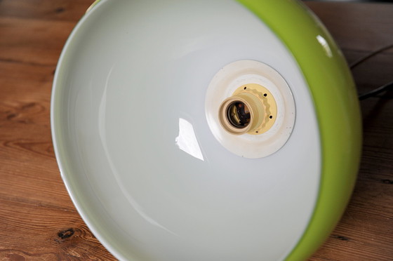 Image 1 of Vintage hanglamp groen opaline glas met wit houten armatuur