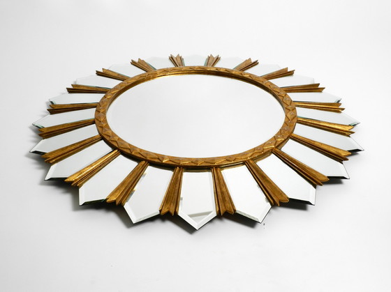 Image 1 of Grote vergulde Italiaanse XXL Regency Sunburst Wandspiegel | diameter 93 cm