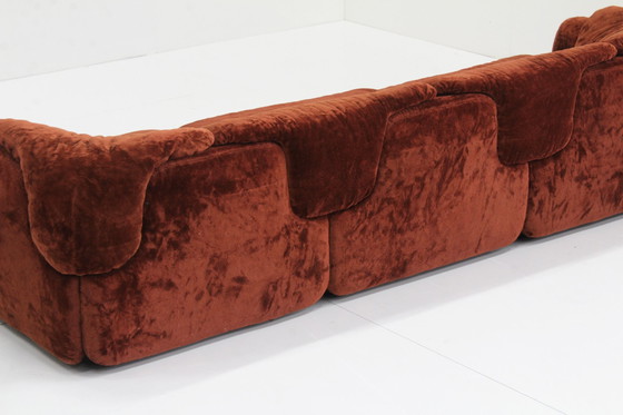 Image 1 of Confidential 3 Zits Sofa Van Alberto Rosselli Voor Saporiti