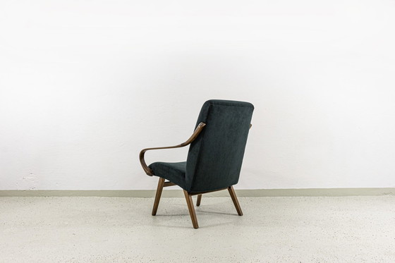 Image 1 of Fauteuil van Jaroslav Šmídek voor Ton, Tsjecho-Slowakije, jaren 1960