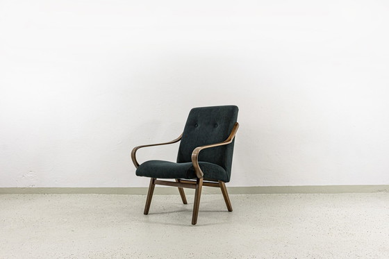 Image 1 of Fauteuil van Jaroslav Šmídek voor Ton, Tsjecho-Slowakije, jaren 1960