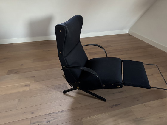 Image 1 of Tecno P40 Ontwerperstoel Vintage