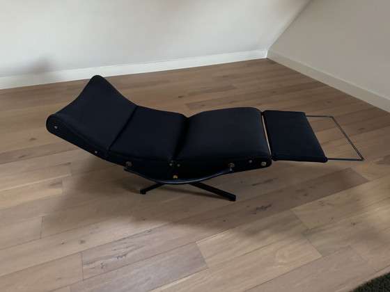 Image 1 of Tecno P40 Ontwerperstoel Vintage