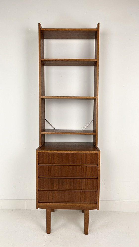 Image 1 of Teak Fineren Zweedse Vintage Boekenkast 