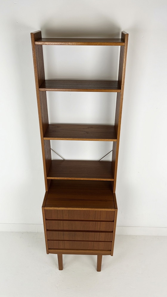 Image 1 of Teak Fineren Zweedse Vintage Boekenkast 