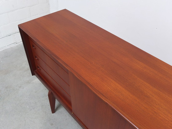 Image 1 of V-Form Teak Sideboard van Oswald Vermaercke