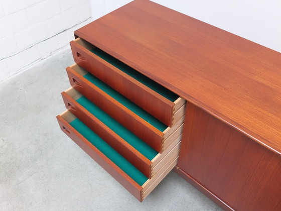 Image 1 of V-Form Teak Sideboard van Oswald Vermaercke