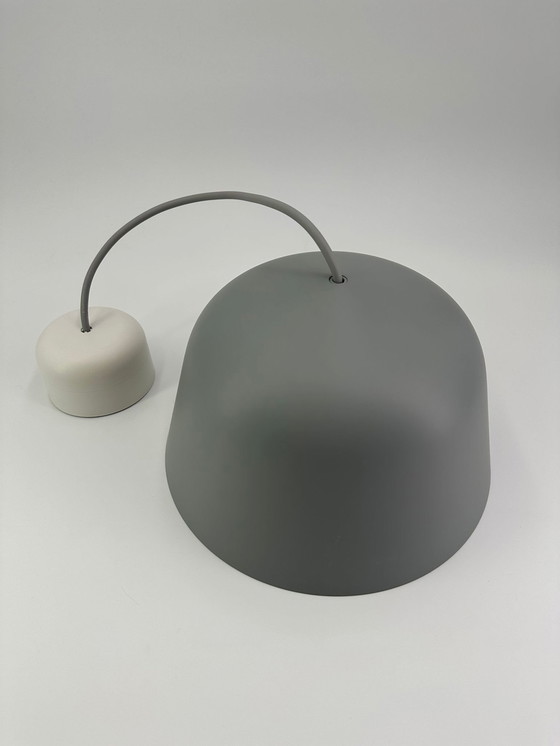 Image 1 of Muuto Ambit Grijs