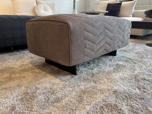 Minotti Quincy Pouf Showroommodel Nu In De Aanbieding 