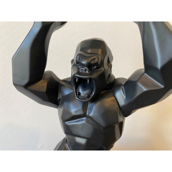 Image 1 of King Kong vintage matzwart door Richard Orlinski, 2023