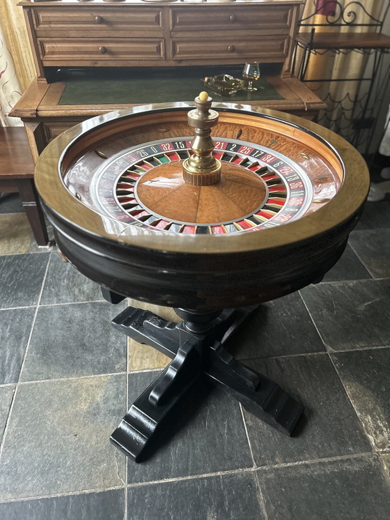 Image 1 of Professioneel John Huxley Roulette Wheel Op Eikenhout Staander