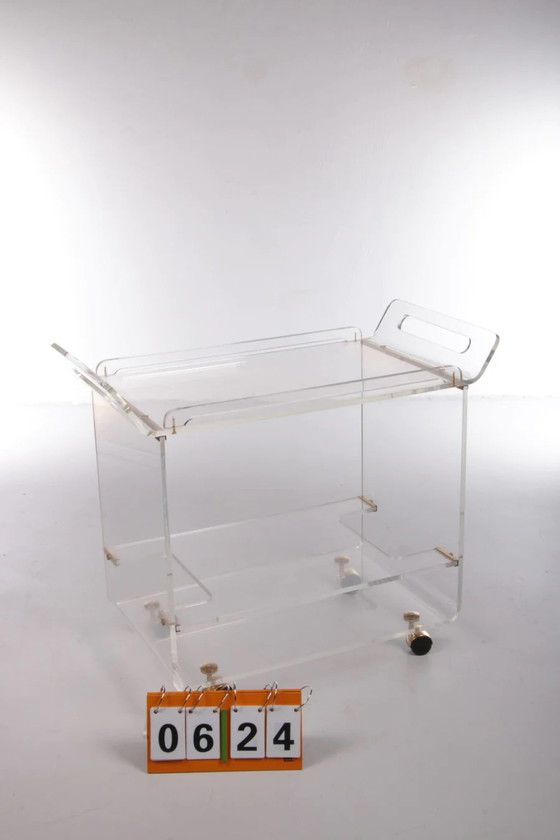 Image 1 of Italiaanse plexiglas trolley met messing details,1980