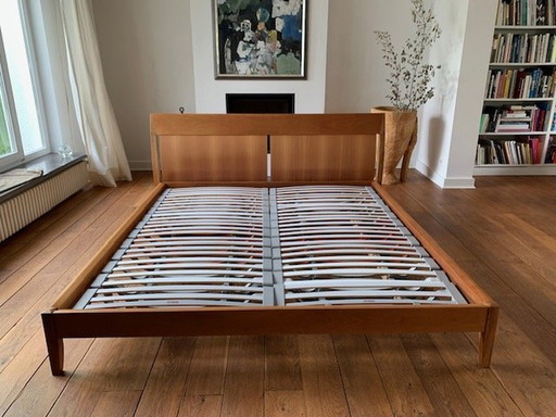 1 X Molteni "Nottetempo" bed met 2 X lattenbodem