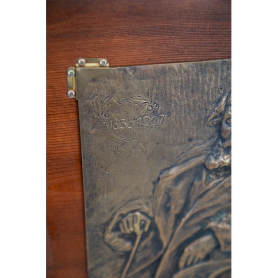 Image 1 of Vintage bronzen en houten sculptuur voorstellende Giosuè Carducci, Italië 1835