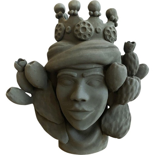 Vintage terracotta vaas van Stefania Boemi, Sicilië 2010