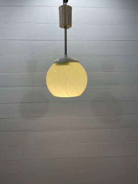 Image 1 of Vintage melkglazen hanglamp wit en blauw M0186