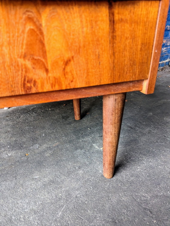 Image 1 of Deense vintage teak ladenkast