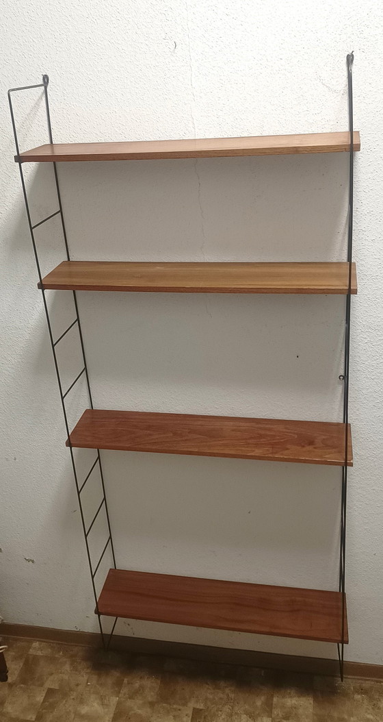 Image 1 of Groot Vijftiger Jaren Wandrek Met 4 Planken 