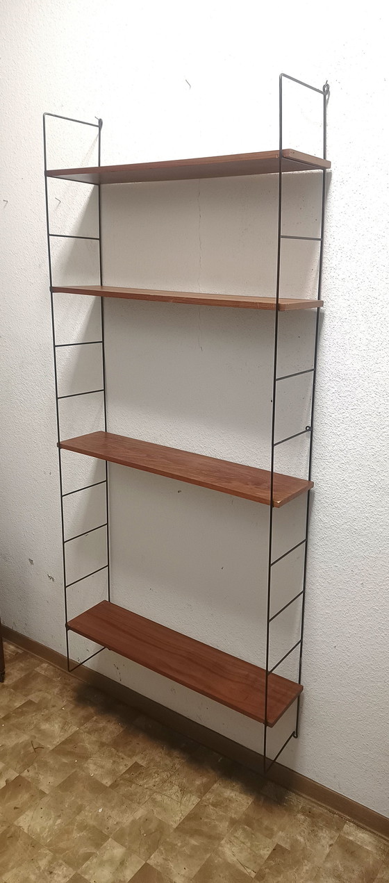 Image 1 of Groot Vijftiger Jaren Wandrek Met 4 Planken 