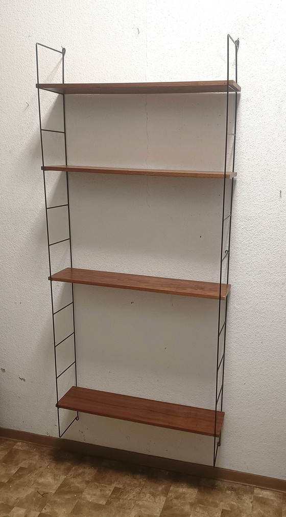 Image 1 of Groot Vijftiger Jaren Wandrek Met 4 Planken 