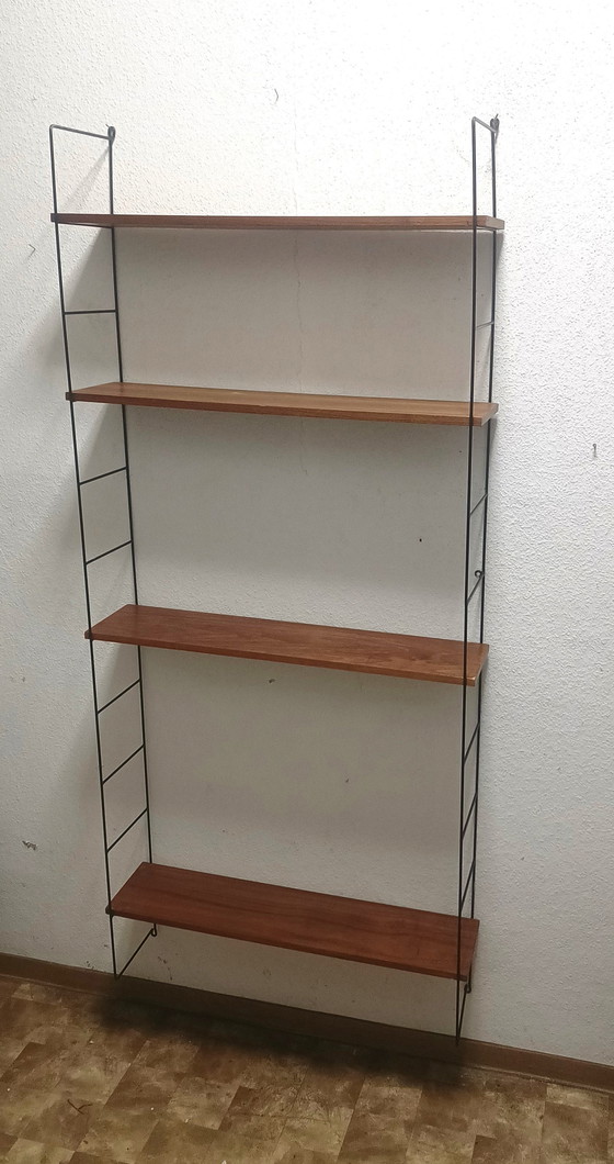 Image 1 of Groot Vijftiger Jaren Wandrek Met 4 Planken 