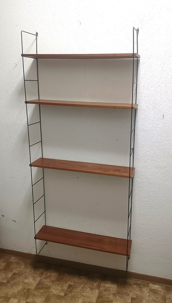 Image 1 of Groot Vijftiger Jaren Wandrek Met 4 Planken 